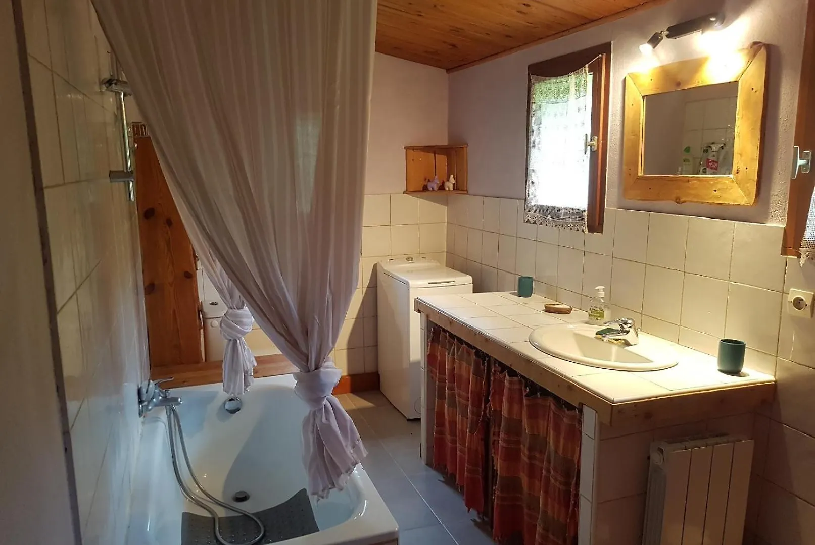 Gite Du Bout Du Monde La Bergerie Barreme Holiday home